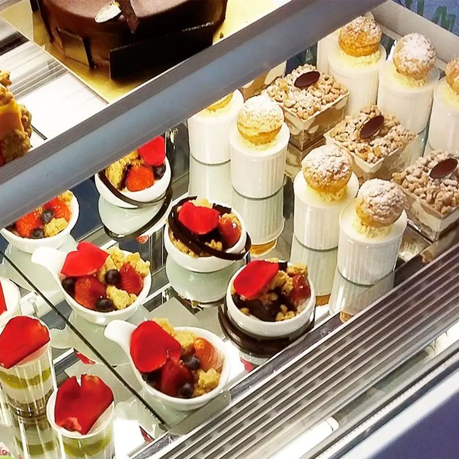 Showcase refrigerator with drawers | MM88V