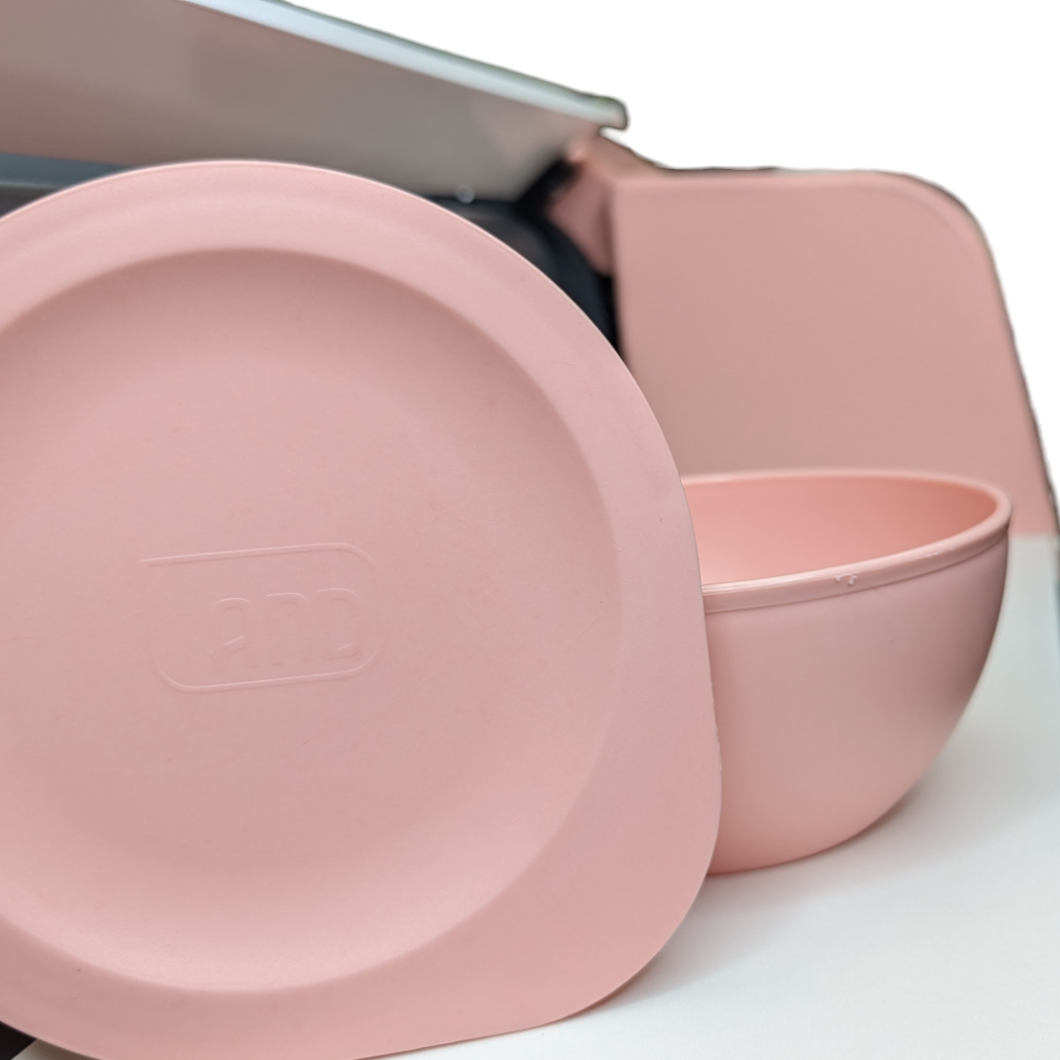 TREVI Fondant and dough rolling sheeter 14½" width cylinder, electric, with dough cutter, non-stick rollers, PINK - Image 10